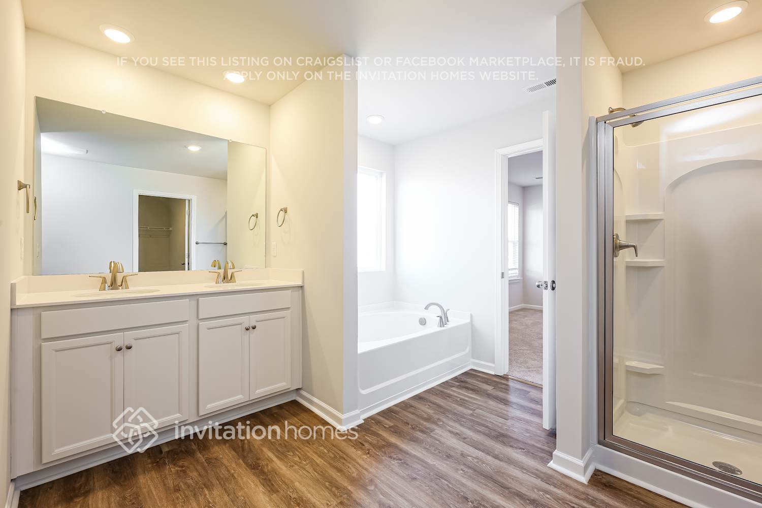 Building Photo - 217 White Flds Ave