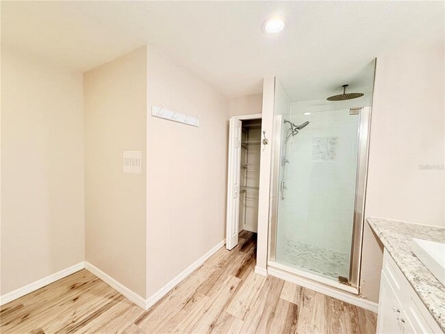 Building Photo - 30750 Temple Stand Ave