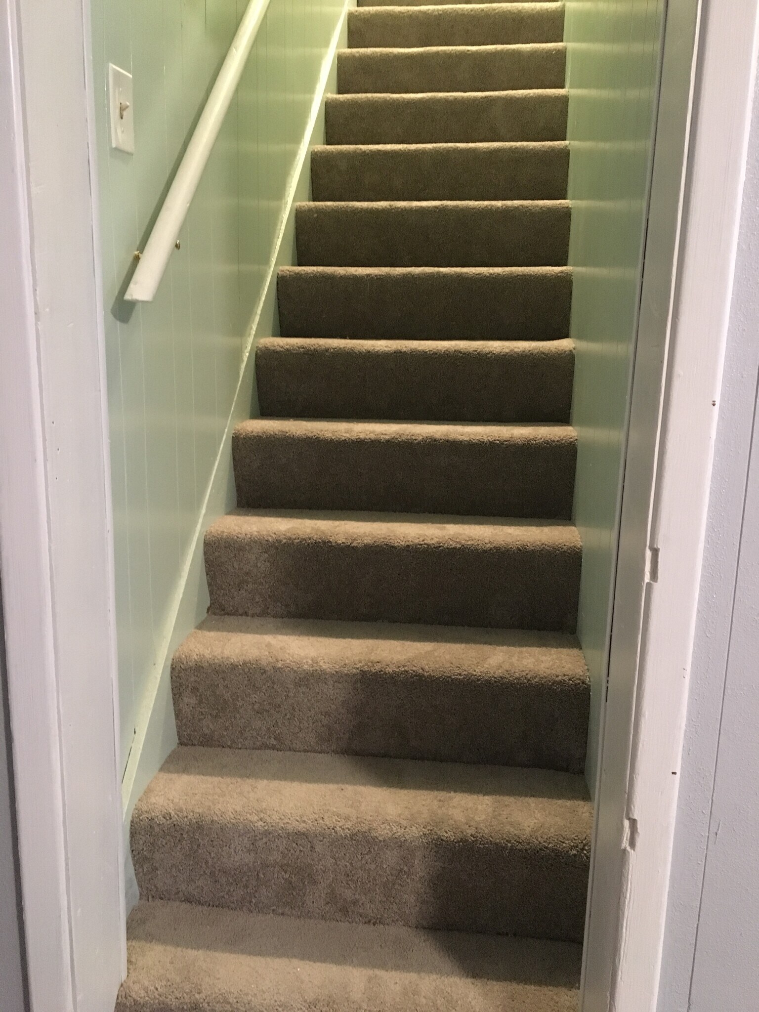 Building Photo - 1120 5th Avenue