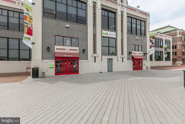 Building Photo - 718 Oronoco St