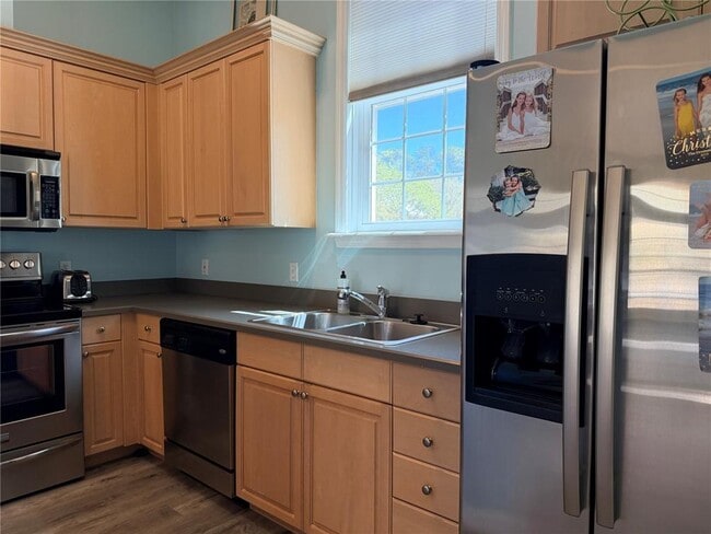 Building Photo - 5211 SW 91st Terrace