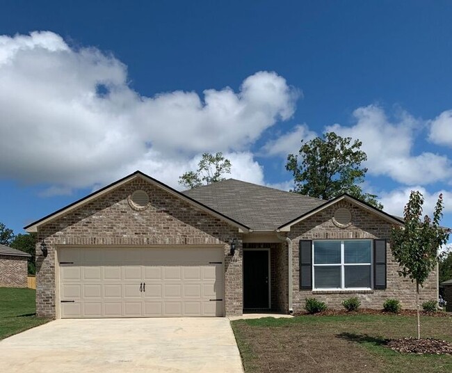 Building Photo - Four Bedroom | Two Bath Home in Camden Park