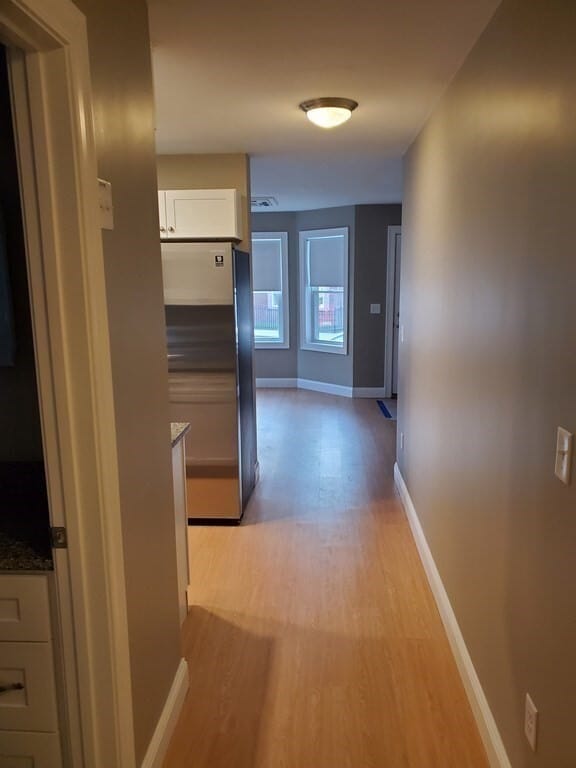 Building Photo - 110 Lucerne St