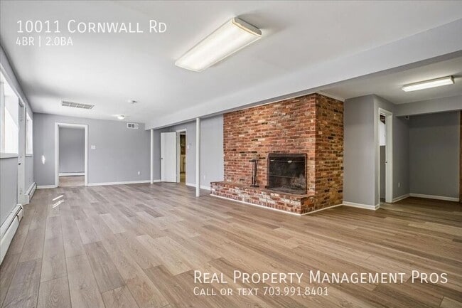 Building Photo - 10011 Cornwall Rd