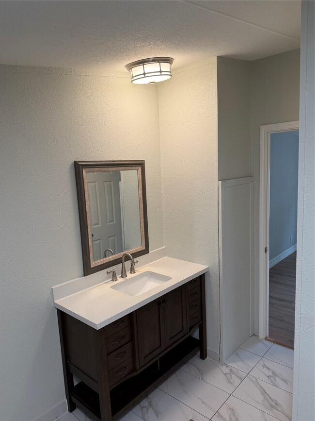 Building Photo - 13066 Aspen Way Ct