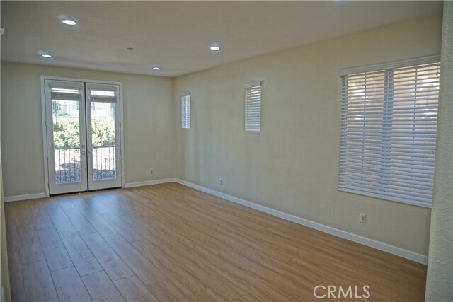 Building Photo - 1372 McFadden Dr