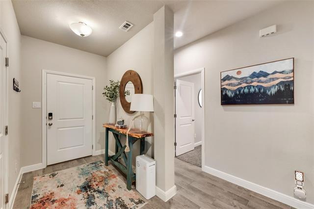 Building Photo - 15809 Culford Ln