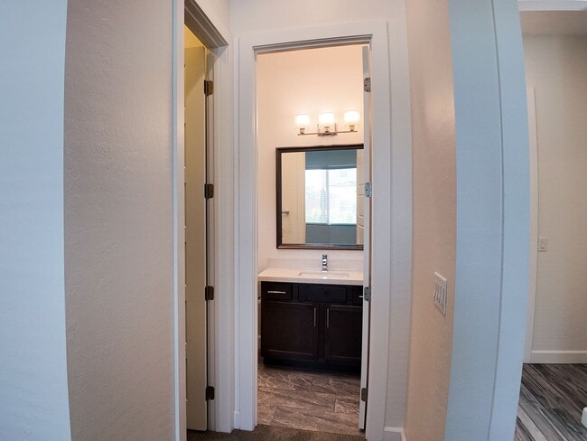 Building Photo - Exquisite Luxury Rental in Prestigious Gated Tule Springs Community