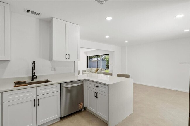 Building Photo - 3663 Egerton Cir