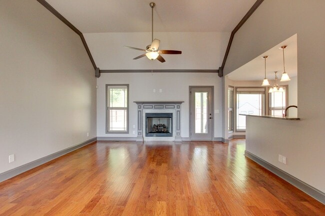 Building Photo - Sango Special.  Exit 11 Special