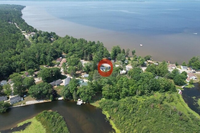 Building Photo - 962 County Rd 440