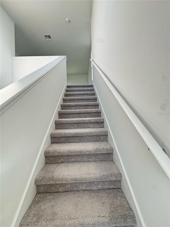 Building Photo - 2217 Crown Rock Blf