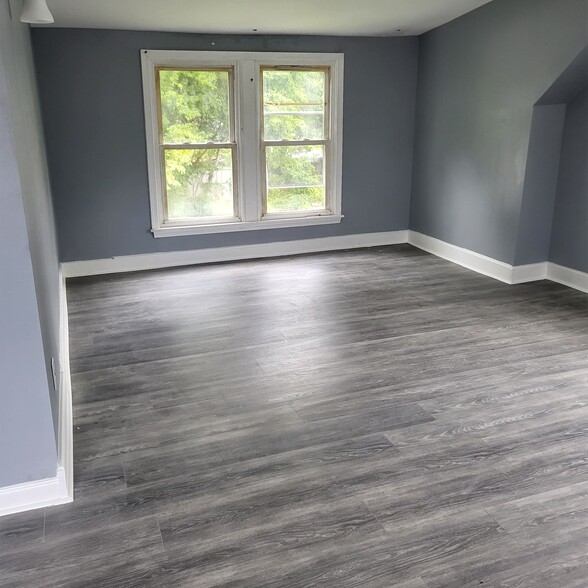 Bedroom - 504 Homestead Ave