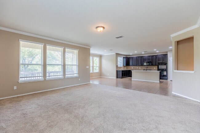 Building Photo - 12939 Texas Gold