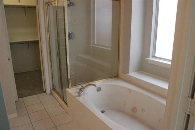 Building Photo - 3623 Rodale Way