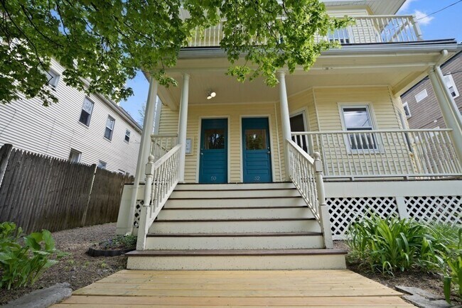 Building Photo - 52 Waterhouse St