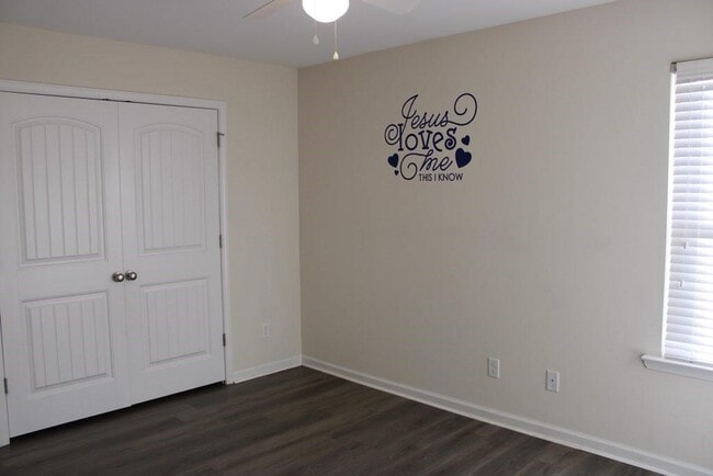 Building Photo - 234 Beckingham Dr