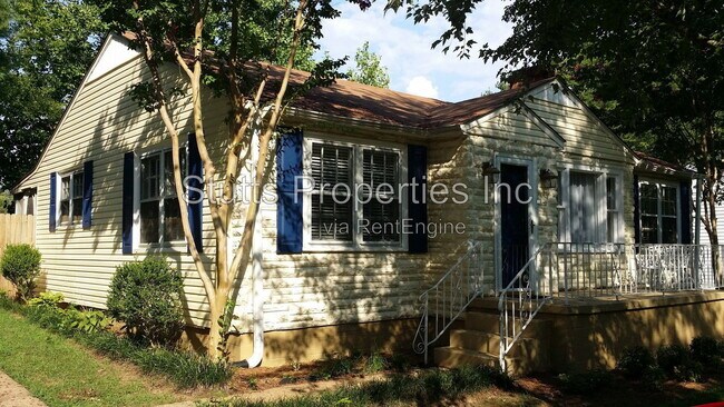 Building Photo - 1544 Sherrod Ave