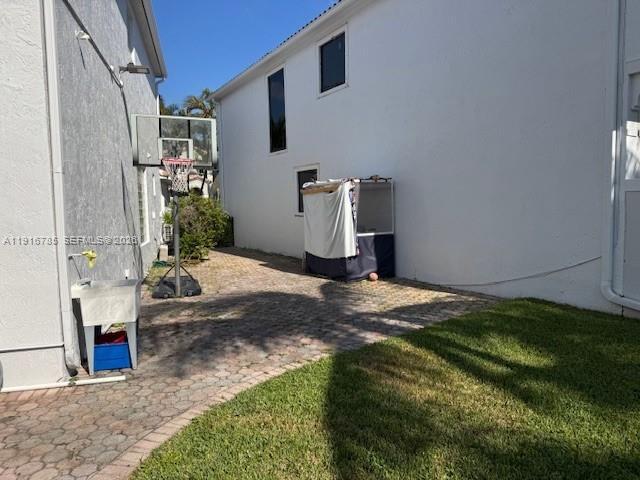 Building Photo - 3206 NE 212th St