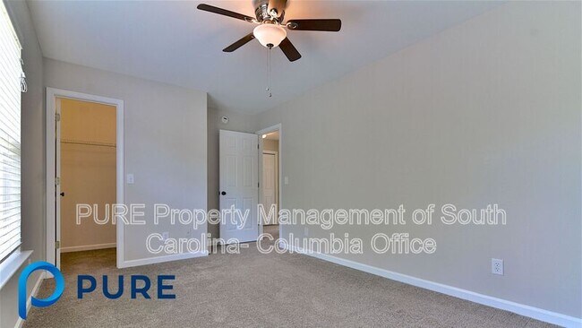 Building Photo - 229 Kenmore Park Dr