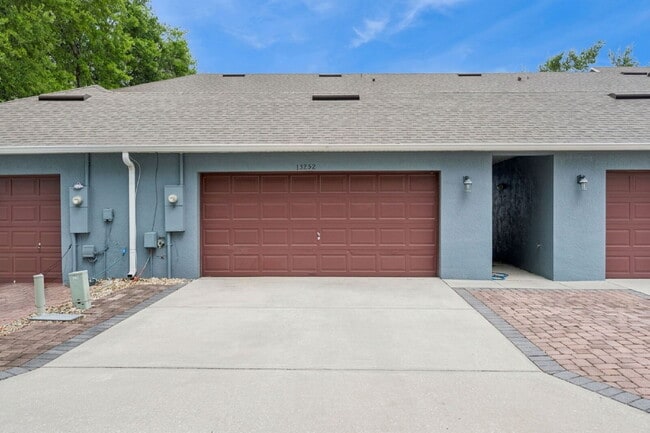 Building Photo - 13252 Silver Strand Falls Dr