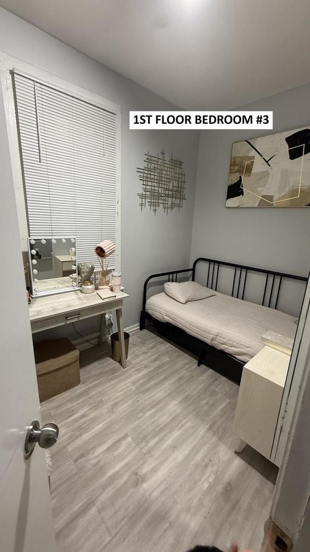 Building Photo - 2143 W 18th Pl