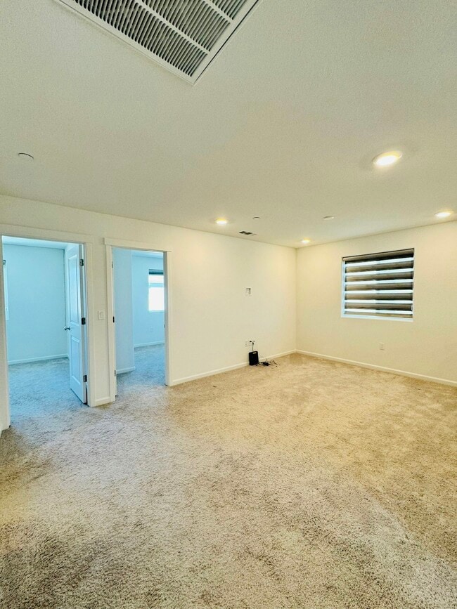 Building Photo - 5348 Knights Valley Ln