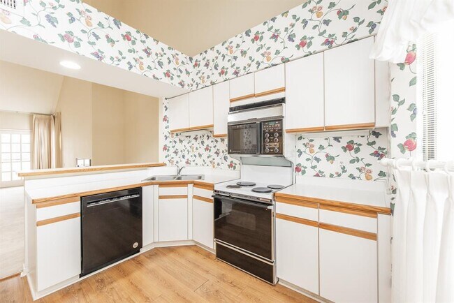 Building Photo - 4144 Greystone Way