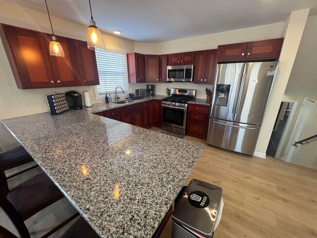 Building Photo - 239 N Derby Ave