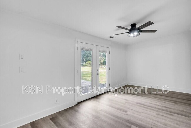 Building Photo - 130 Salt Creek Rd