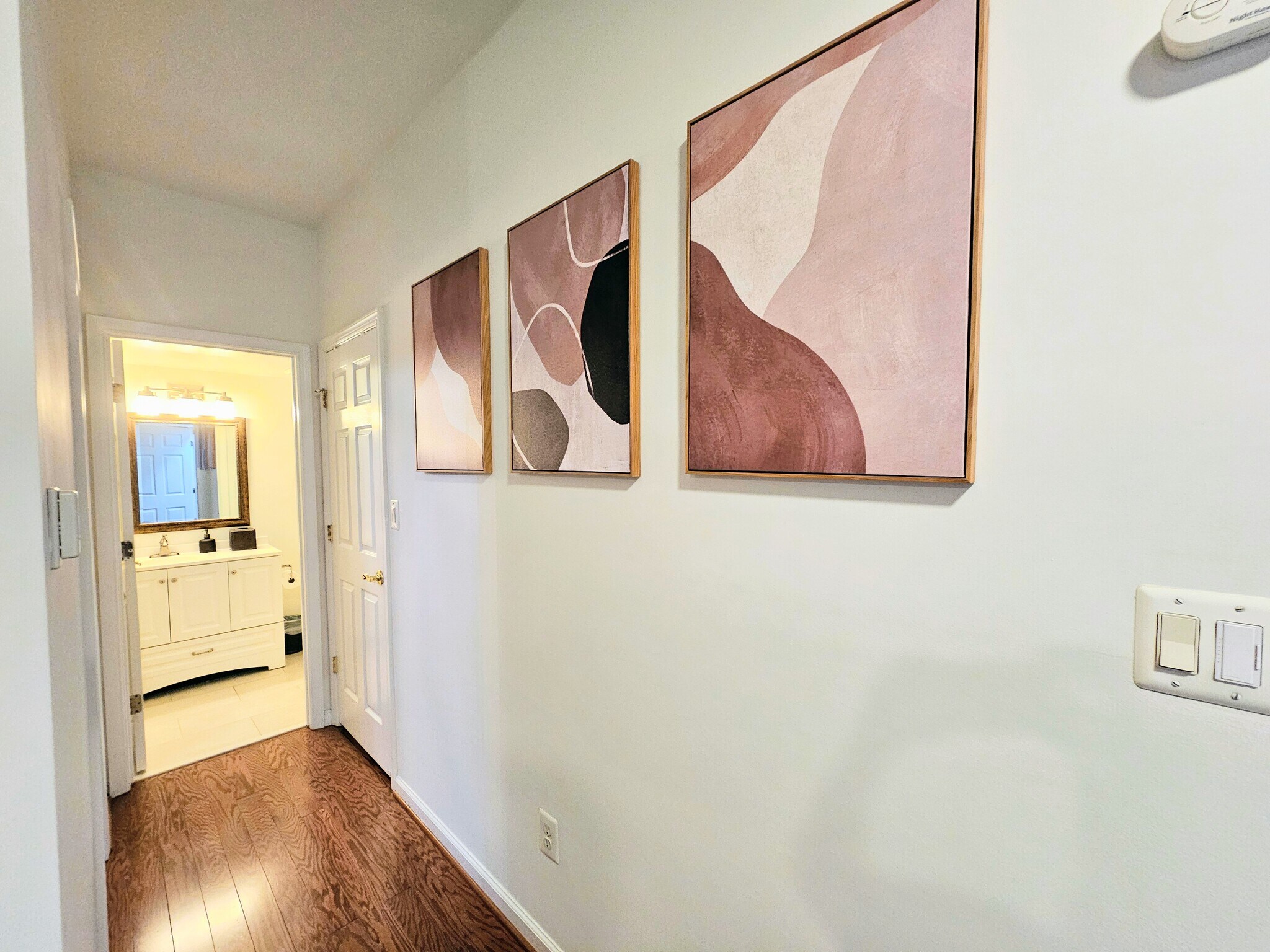 Building Photo - 20926 Cheyenne Terrace