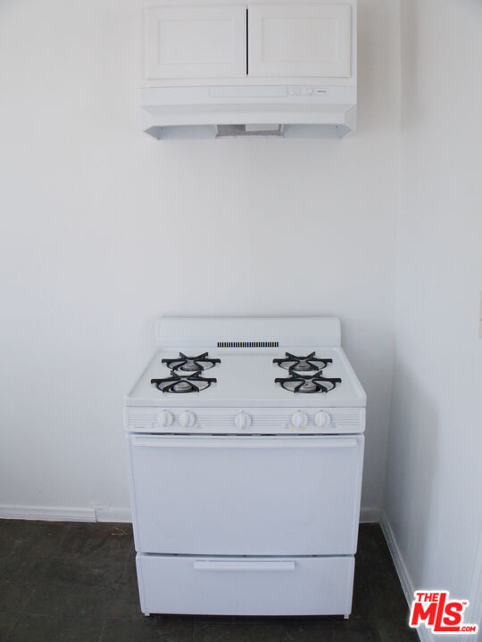 Building Photo - 540 W 107th St