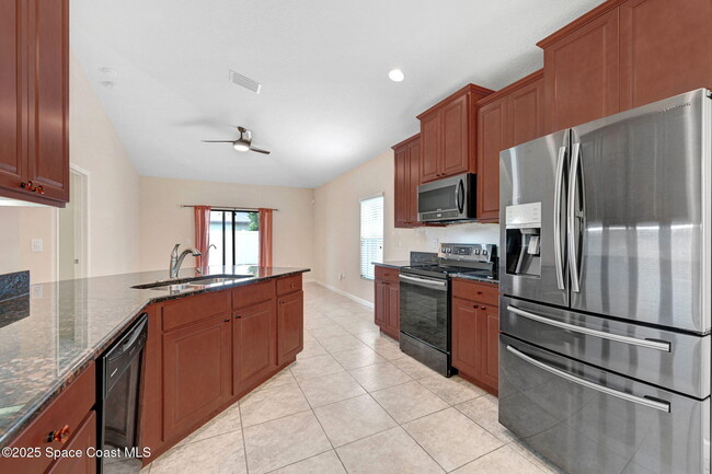 Building Photo - 4000 Harvest Cir