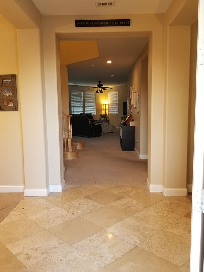 Building Photo - 5 BD 4 BTH Two Story Home Available in Aliante