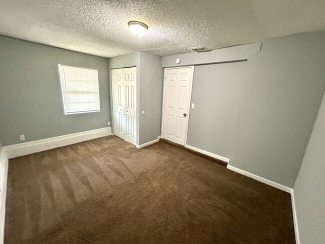 Building Photo - 361 Arora Blvd