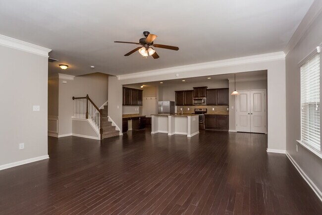 Building Photo - 229 Klinetop Dr