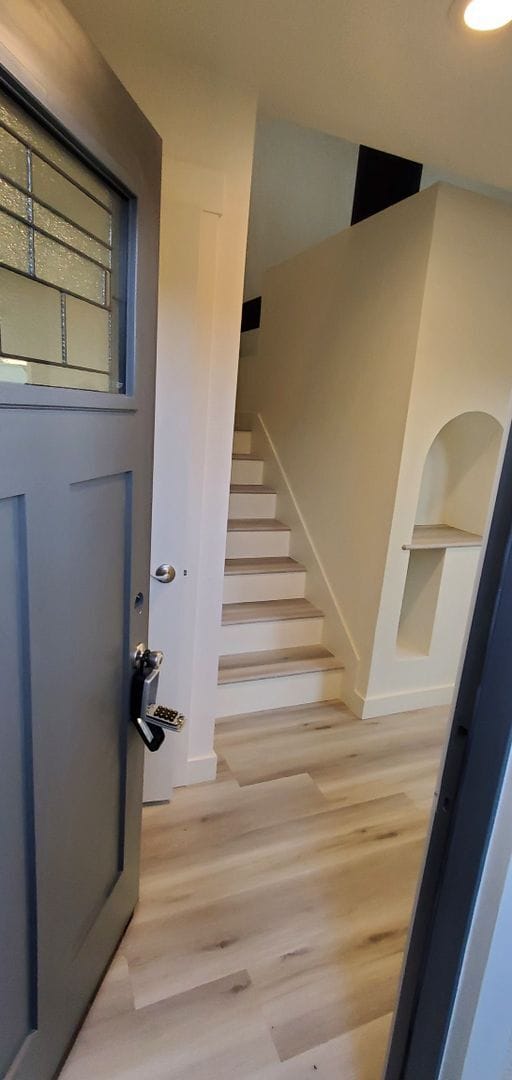 Building Photo - Gorgeous PRIVATE GATED COMMUNITY 3 Bed/2.5 Bath Townhome in Terrace Hills - San Jose