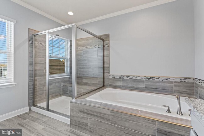 Building Photo - 7086 Executive Way