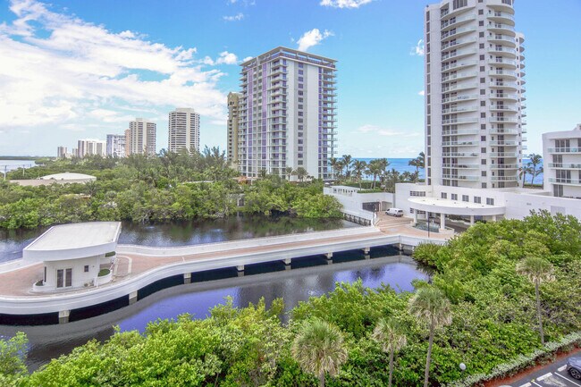 Building Photo - 4200 N Ocean Dr