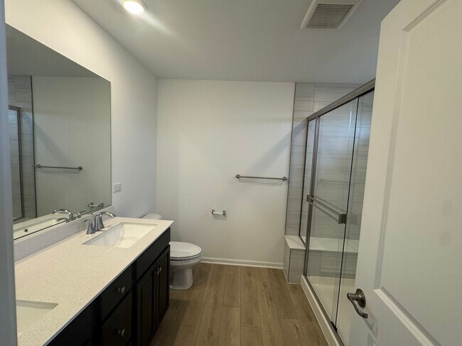 Building Photo - 25736 W Wakefield Dr