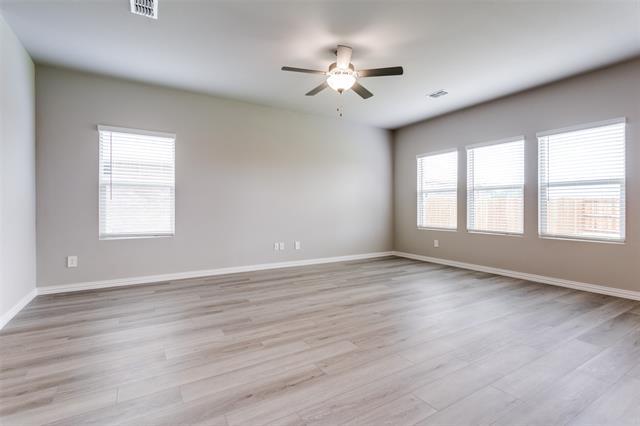 Building Photo - 708 McKenna Dr