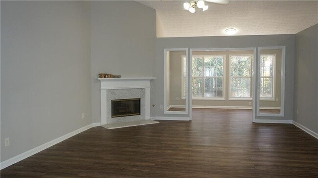Building Photo - 3260 Ennfield Ln NW