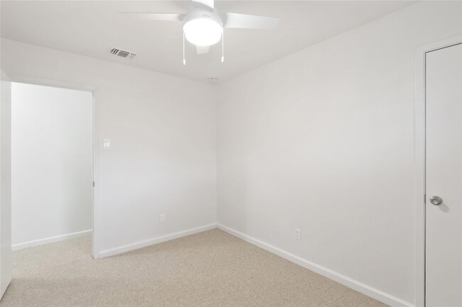 Building Photo - 4930 Windward Passage