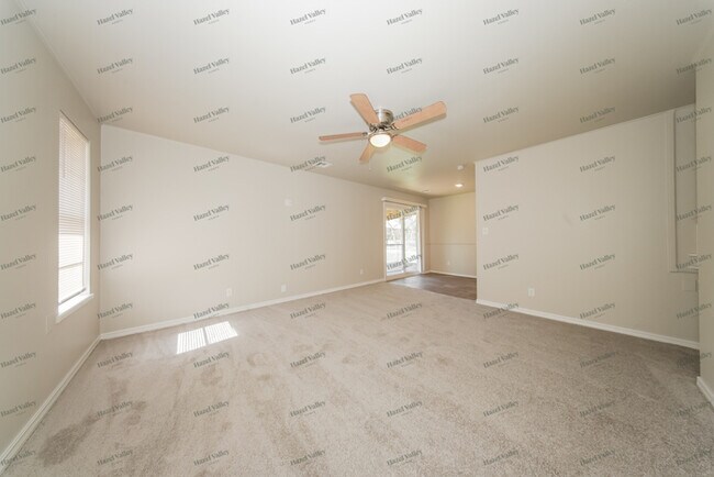 Building Photo - 5921 N College St