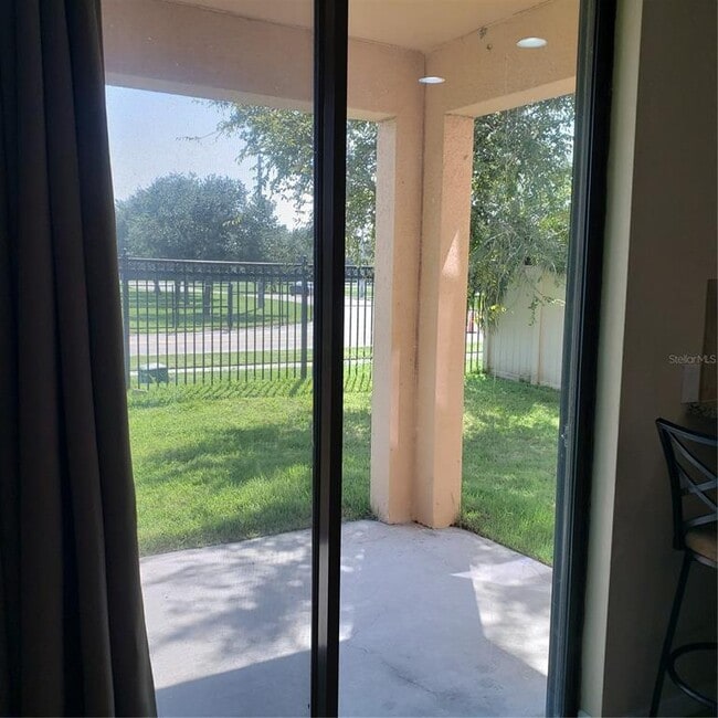 Building Photo - 2020 Leather Fern Dr