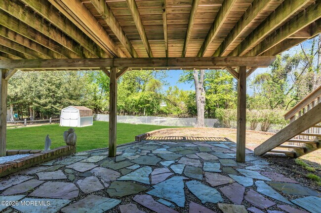 Building Photo - 1112 Wildwood Ave