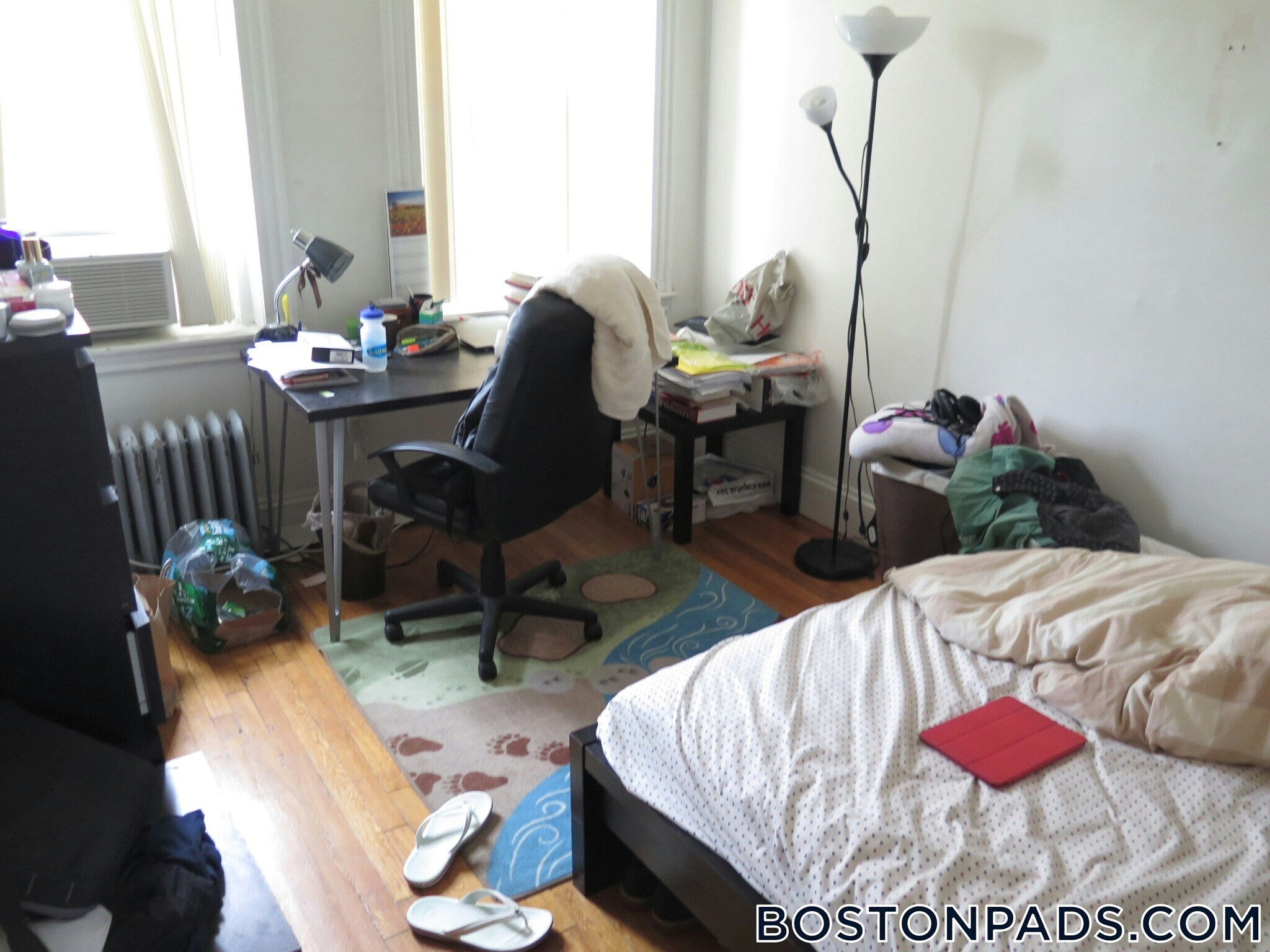 Building Photo - 149 Park Dr