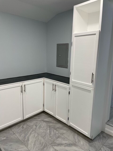 Building Photo - 22799 Floral St