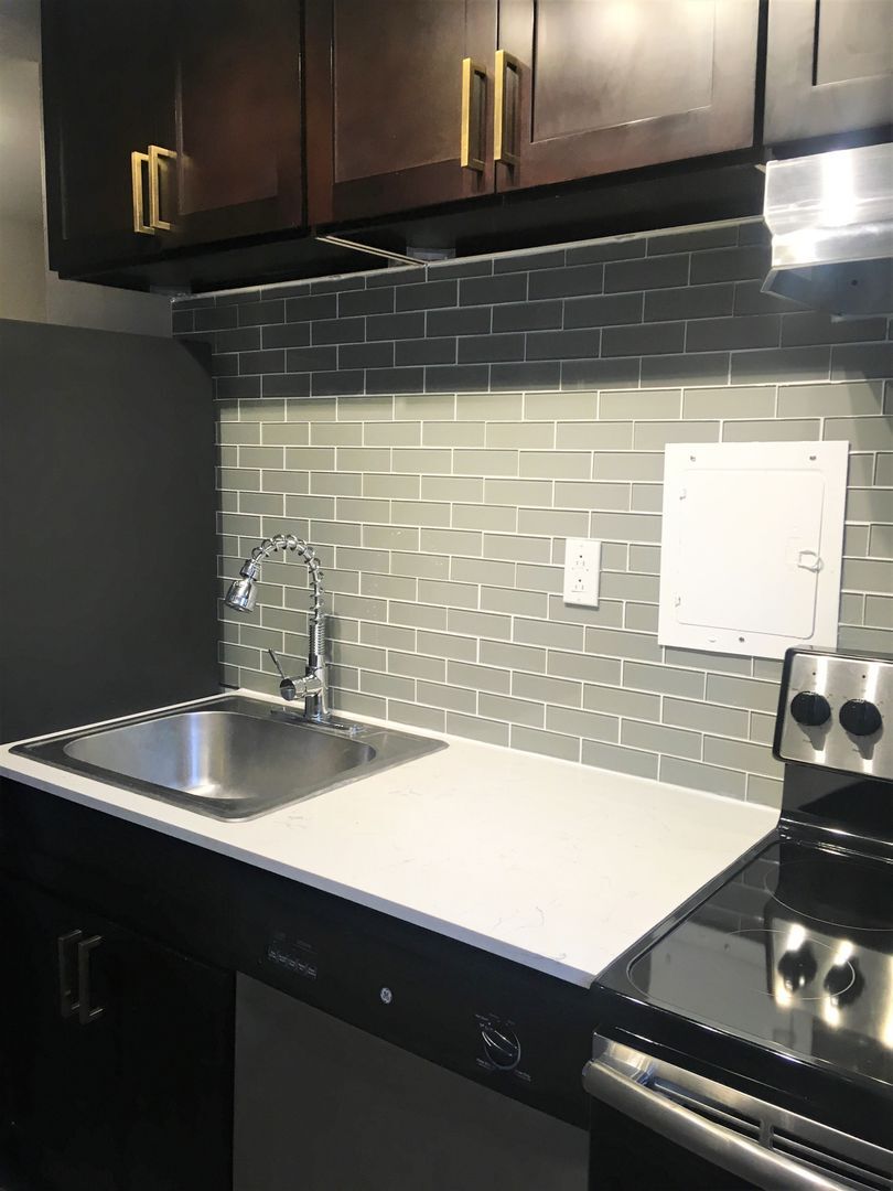 Interior Photo - The Pearl Apartments