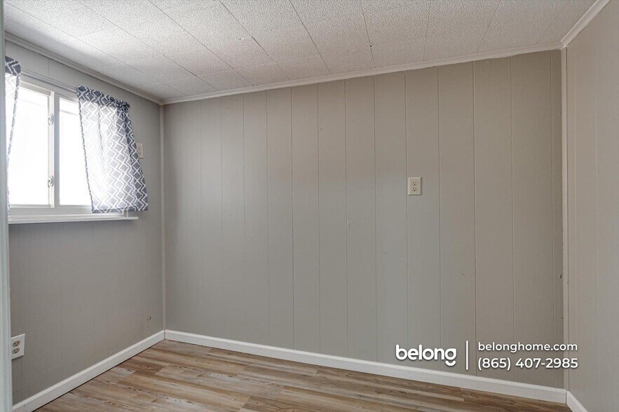 Building Photo - 2324 Mark Ln